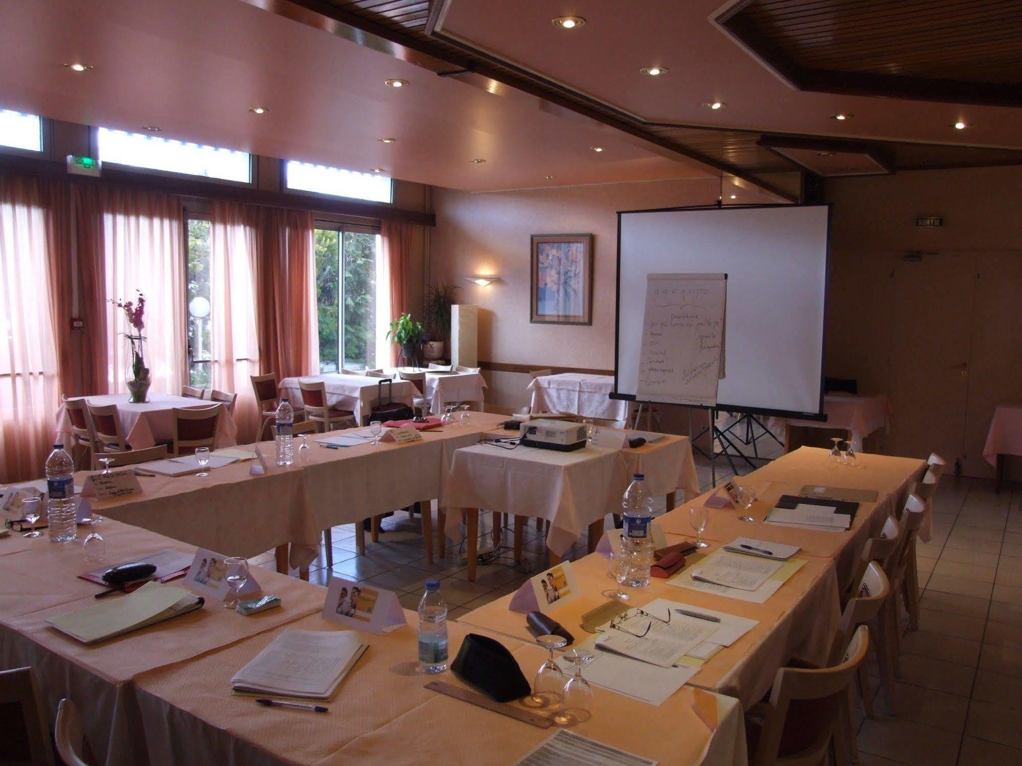 Hotel & Restaurant Azur La Freissinouse Εξωτερικό φωτογραφία