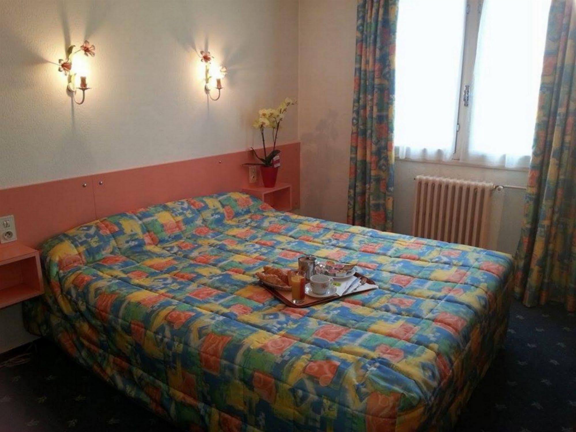 Hotel & Restaurant Azur La Freissinouse Εξωτερικό φωτογραφία