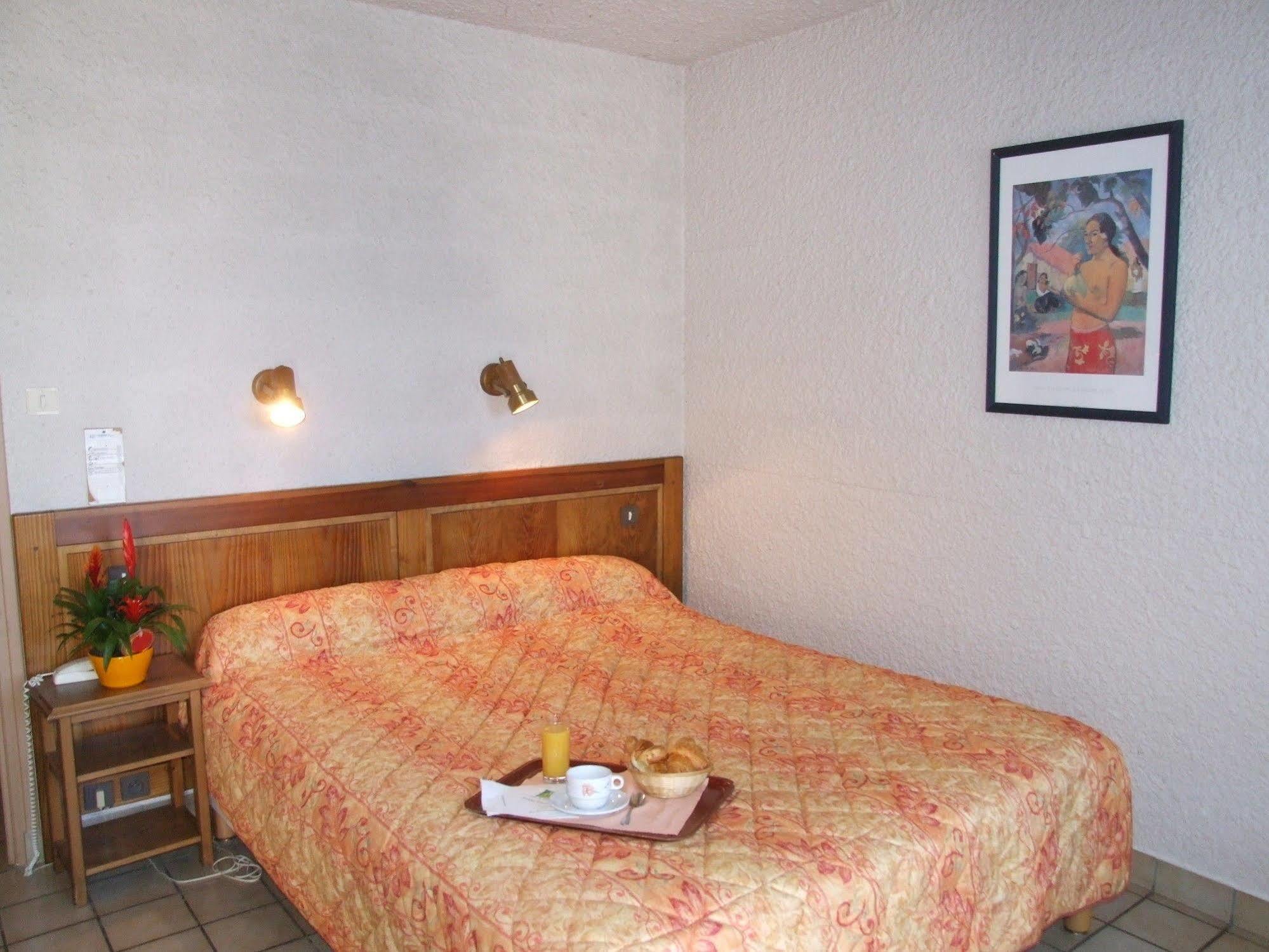 Hotel & Restaurant Azur La Freissinouse Εξωτερικό φωτογραφία